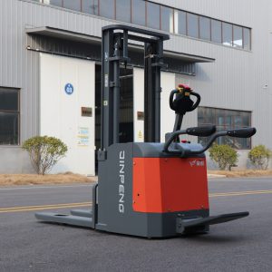 1.6T Fully electric Palletizing vehicle