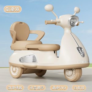 Children's electric car motorcycle three-wheeled baby toy car can sit on the child remote control battery caricle battery